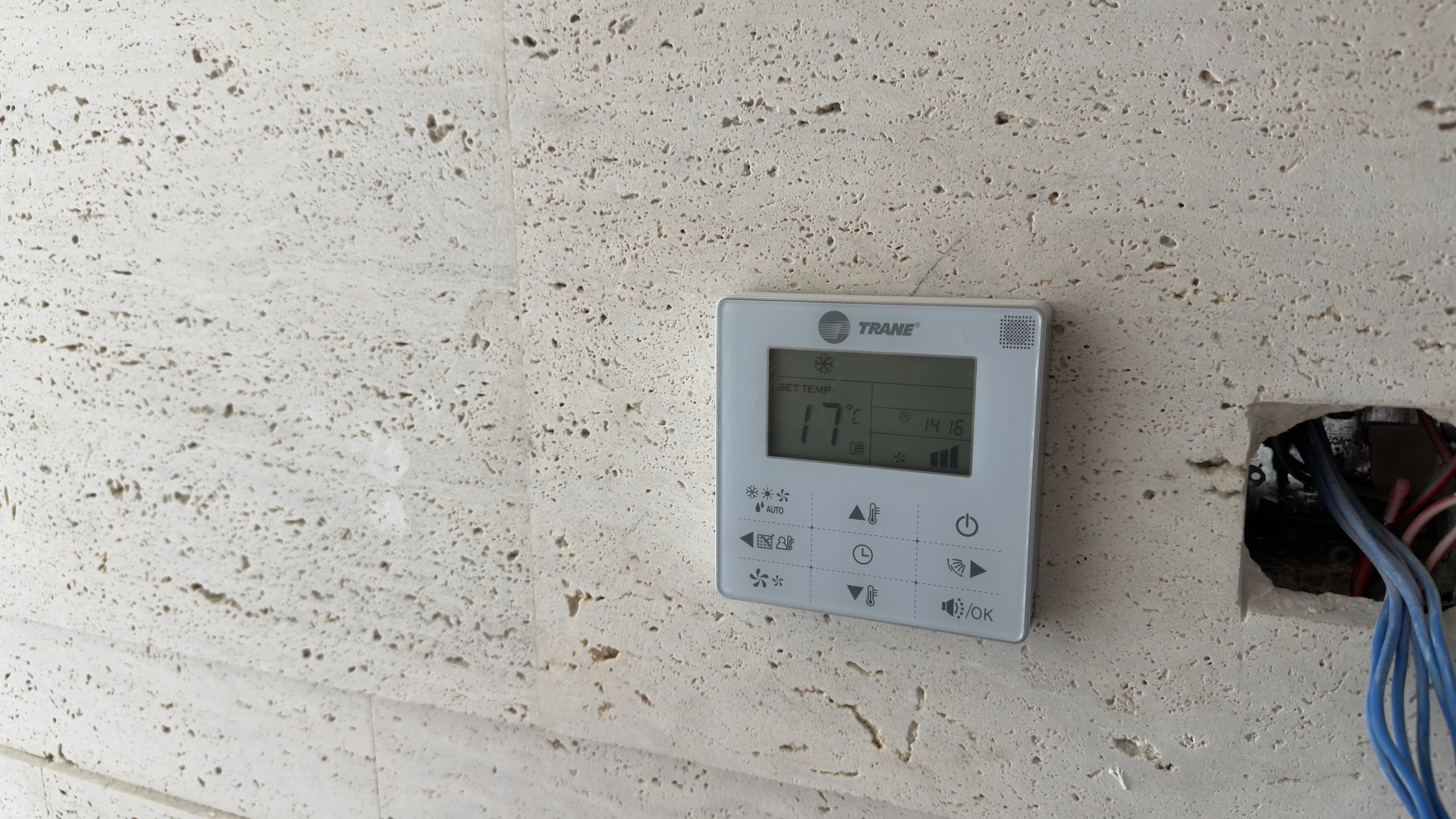 What Is a C-Wire, and Do You Need One in Dubai?